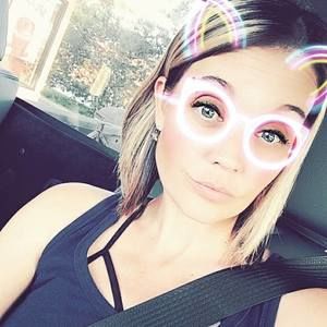 Meet your Posher, Chandra